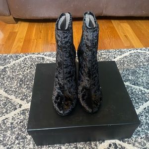 French Connection Suede Boots sz.6.5